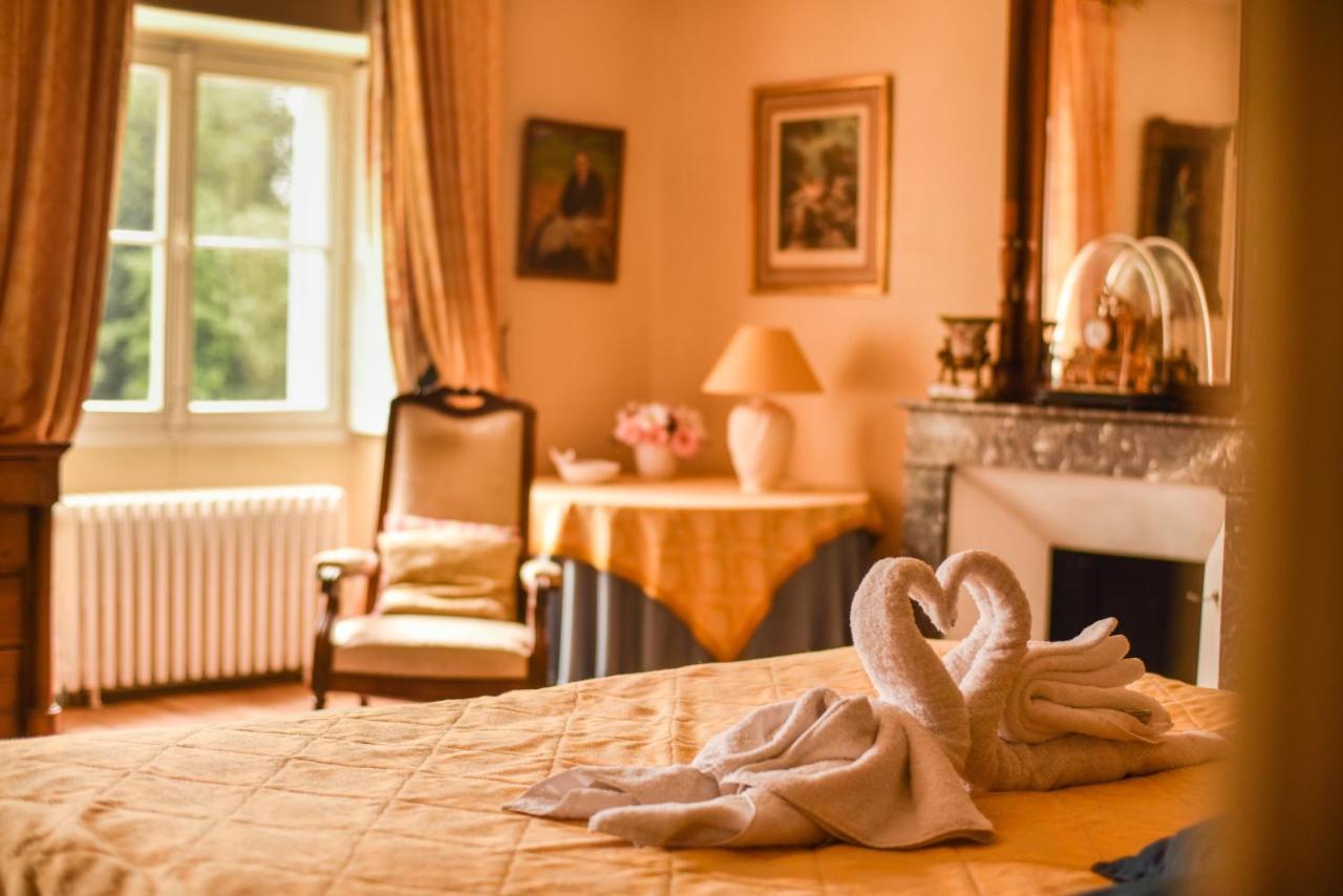 Chateau De Rhodes La Bastide-de-Serou ภายนอก รูปภาพ